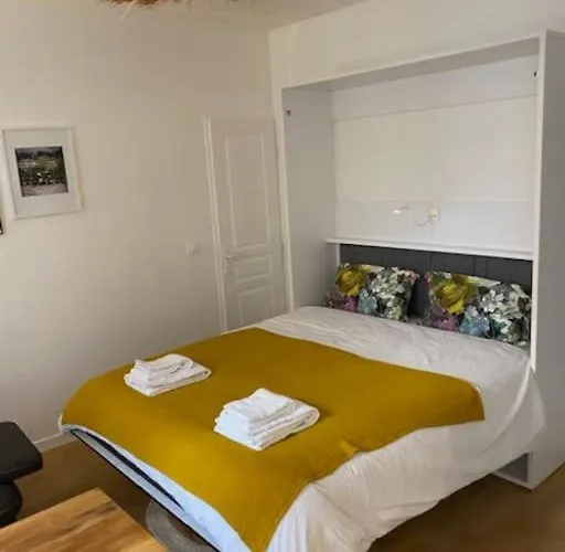 Cozy Modern *