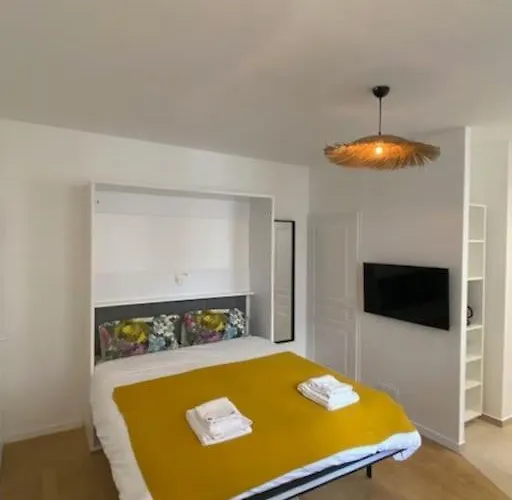 Cozy Modern Apartament *